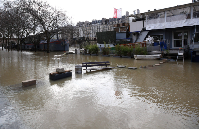 城市內(nèi)澇積水實(shí)時(shí)監(jiān)測(cè)系統(tǒng)的建設(shè),助力海綿城市治理(圖1) 城市內(nèi)澇積水實(shí)時(shí)監(jiān)測(cè)系統(tǒng)的建設(shè),助力海綿城市治理(圖1)
